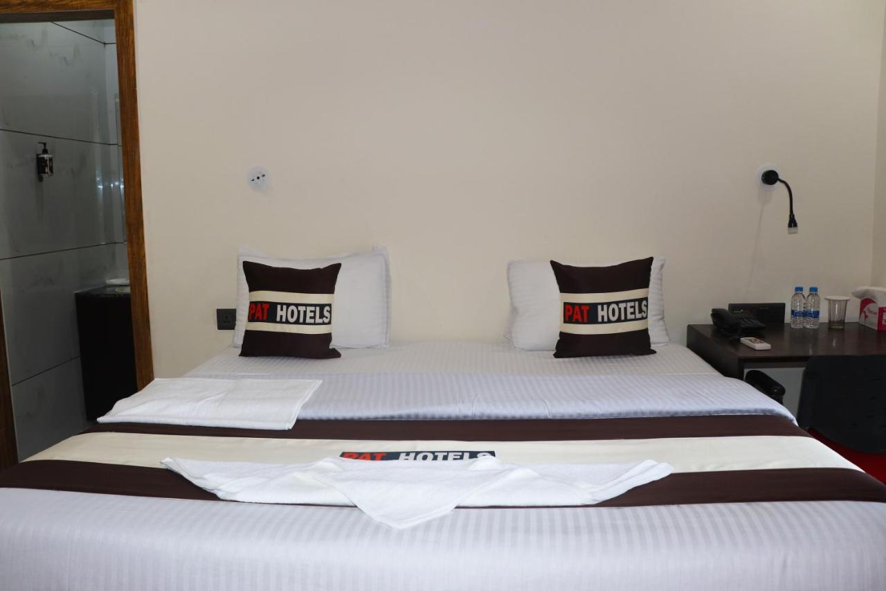 Pat Hotels Indore Exterior photo
